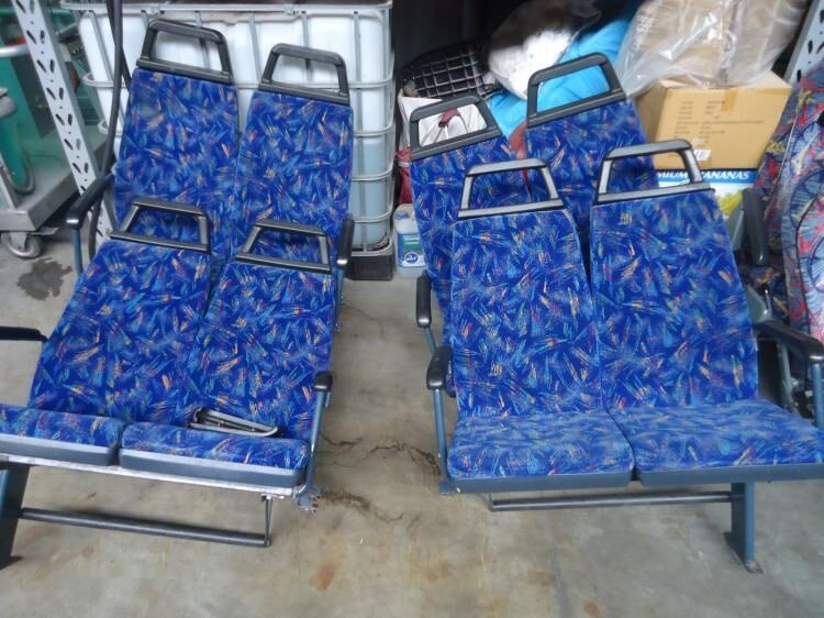 Sete for Buss Set van 4 banken = 8 zitplaatsen: bilde 1