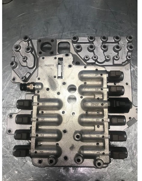 Volvo Rebuilt valve block voe11430000 PT2509 oem 22401 22671 - Styreenhet for Bygg og anlegg: bilde 1 Volvo Rebuilt valve block voe11430000 PT2509 oem 22401 22671 - Styreenhet for Bygg og anlegg: bilde 1