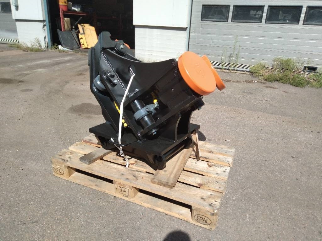 Tarfin RKH-V4 Rail handling device S60 - Anleggsmaskiner: bilde 1 Tarfin RKH-V4 Rail handling device S60 - Anleggsmaskiner: bilde 1
