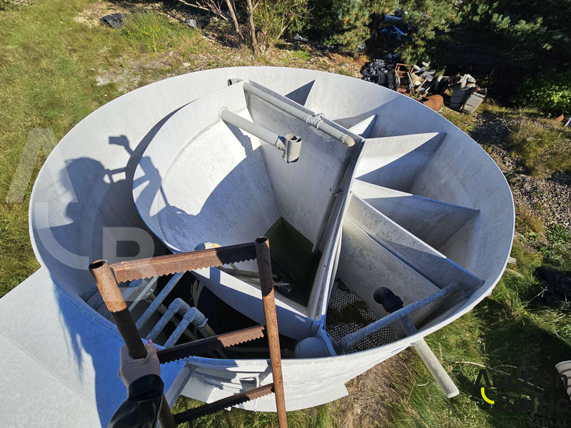 August ir Ko - Tankbil: bilde 3 August ir Ko - Tankbil: bilde 3