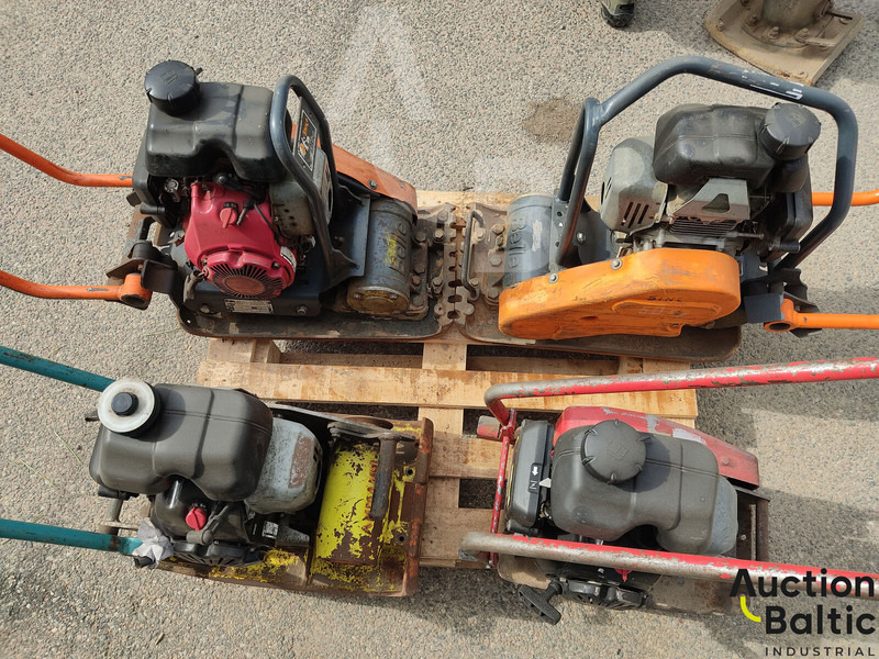 Dynapac LF45, Ammann AVP1033 & 2 Belle - Vibroplate: bilde 4 Dynapac LF45, Ammann AVP1033 & 2 Belle - Vibroplate: bilde 4
