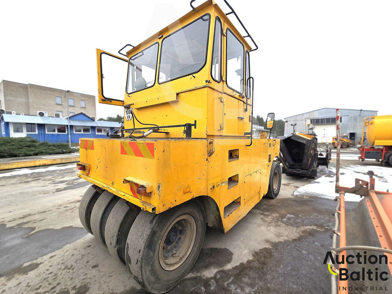 Hamm GRW 18 - Gummihjuls vals: bilde 1 Hamm GRW 18 - Gummihjuls vals: bilde 1