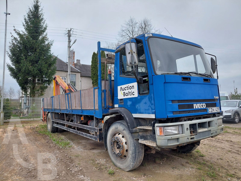 Iveco 180E18 - Planbil, Kranbil: bilde 1 Iveco 180E18 - Planbil, Kranbil: bilde 1