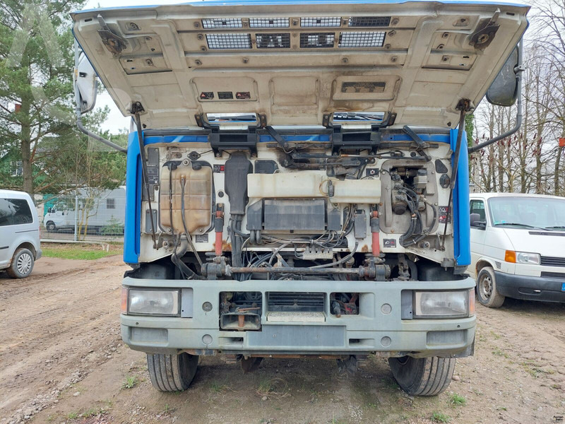 Iveco 180E18 - Planbil, Kranbil: bilde 5 Iveco 180E18 - Planbil, Kranbil: bilde 5