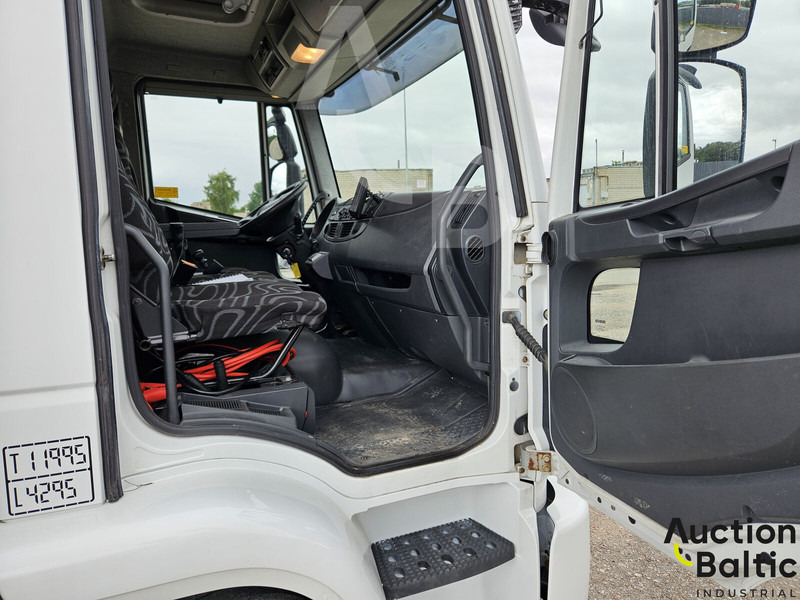 Iveco Euro Cargo 120E 25 - Lastebil med kjøl: bilde 5 Iveco Euro Cargo 120E 25 - Lastebil med kjøl: bilde 5