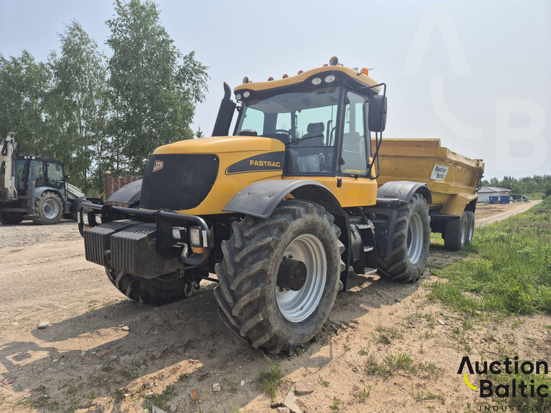 JCB Fastrac 3220 - Traktor: bilde 1 JCB Fastrac 3220 - Traktor: bilde 1