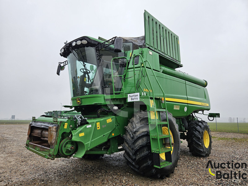John Deere S 690 i - Skurtresker: bilde 2 John Deere S 690 i - Skurtresker: bilde 2