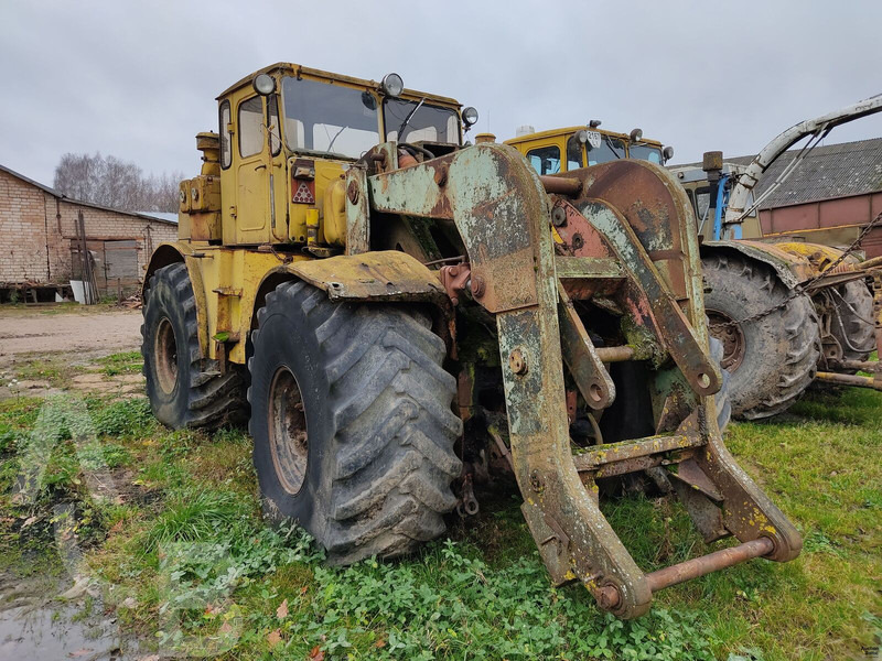 KIROVETS K 701 - Traktor: bilde 3 KIROVETS K 701 - Traktor: bilde 3