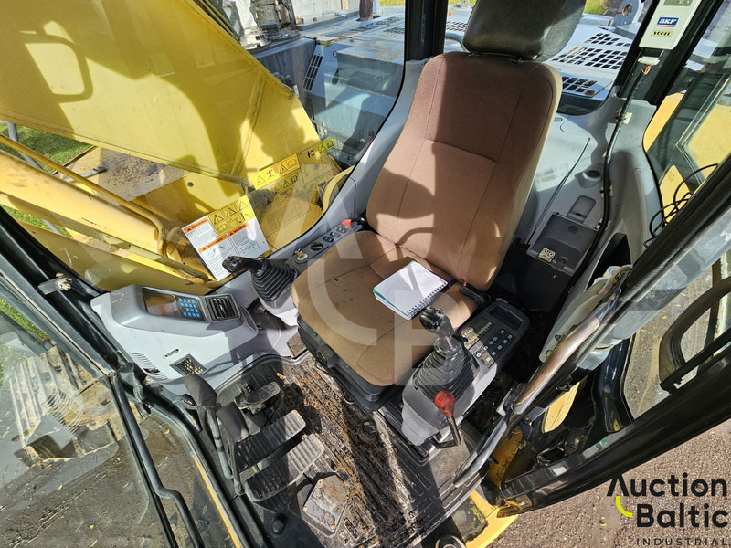 Komatsu PC228USLC-3N0 - Beltegraver: bilde 5 Komatsu PC228USLC-3N0 - Beltegraver: bilde 5