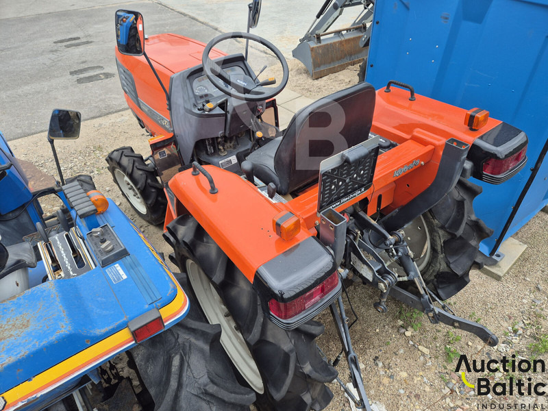 Kubota GL 240 - Traktor: bilde 3 Kubota GL 240 - Traktor: bilde 3