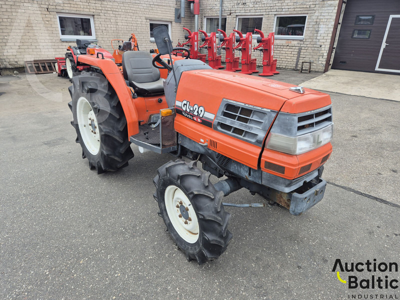 Kubota GL 29 - Traktor: bilde 1 Kubota GL 29 - Traktor: bilde 1