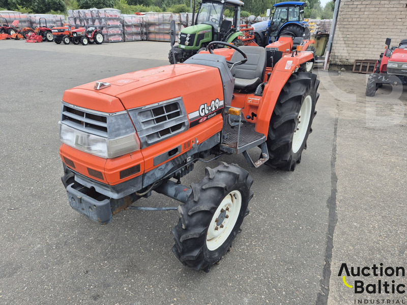 Kubota GL 29 - Traktor: bilde 2 Kubota GL 29 - Traktor: bilde 2