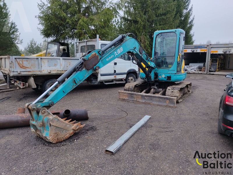Kubota KX155-3 - Minigraver: bilde 1 Kubota KX155-3 - Minigraver: bilde 1