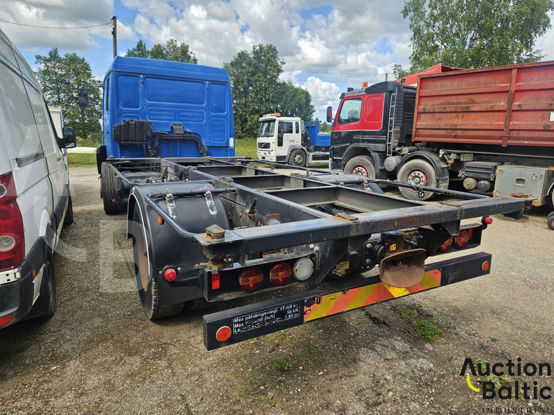 MAN 18.225 - Chassis lastebil: bilde 4 MAN 18.225 - Chassis lastebil: bilde 4