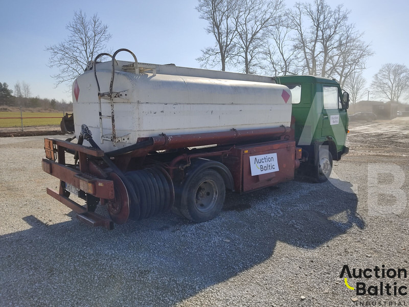 MAN 8.136 - Tankbil: bilde 4 MAN 8.136 - Tankbil: bilde 4