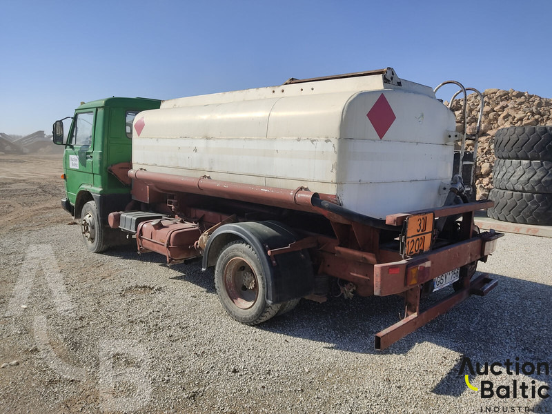 MAN 8.136 - Tankbil: bilde 3 MAN 8.136 - Tankbil: bilde 3