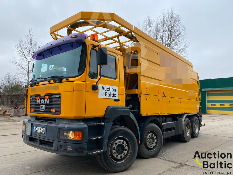 MAN T46 - Vakuum lastebil: bilde 2 MAN T46 - Vakuum lastebil: bilde 2