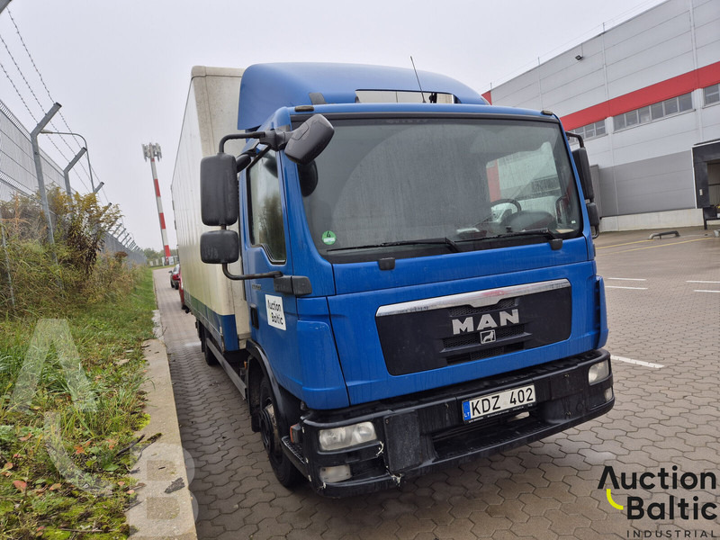 MAN TGL12.220 BL - Skapbil: bilde 2 MAN TGL12.220 BL - Skapbil: bilde 2