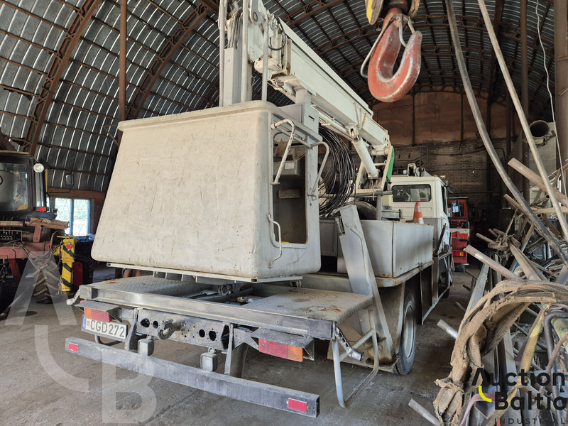 Mercedes-Benz 1114 - Billift: bilde 4 Mercedes-Benz 1114 - Billift: bilde 4