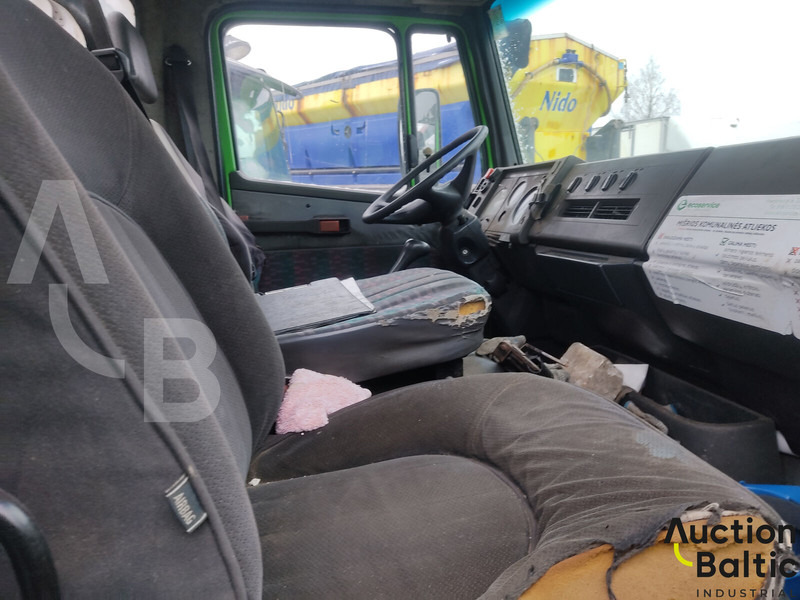 Mercedes-Benz 814 - Tippbil, Kranbil: bilde 5 Mercedes-Benz 814 - Tippbil, Kranbil: bilde 5