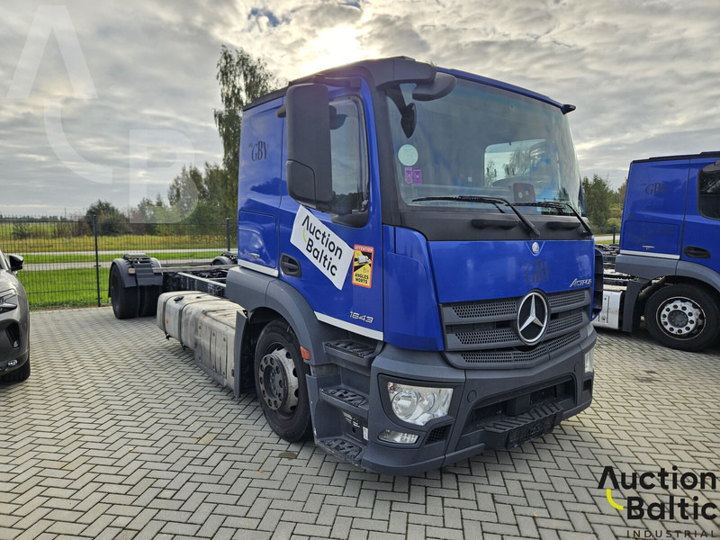 Mercedes-Benz Actros 1843 - Chassis lastebil: bilde 1 Mercedes-Benz Actros 1843 - Chassis lastebil: bilde 1