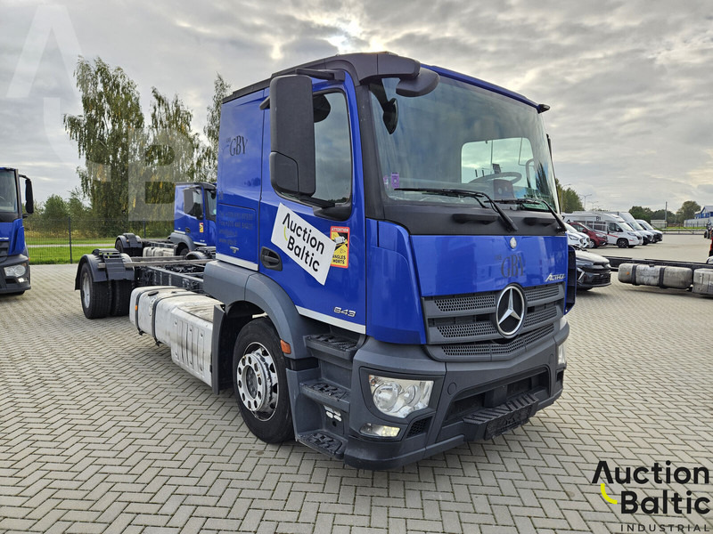 Mercedes-Benz Actros 1843 - Chassis lastebil: bilde 1 Mercedes-Benz Actros 1843 - Chassis lastebil: bilde 1