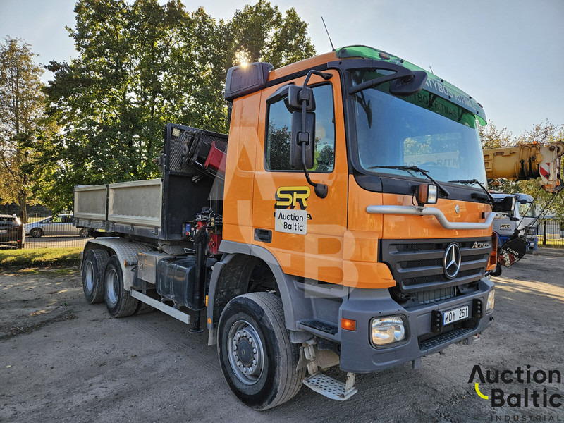 Mercedes-Benz Actros 1844 - Tippbil, Kranbil: bilde 1 Mercedes-Benz Actros 1844 - Tippbil, Kranbil: bilde 1