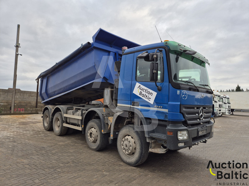 Mercedes-Benz Actros 4141 - Tippbil: bilde 2 Mercedes-Benz Actros 4141 - Tippbil: bilde 2