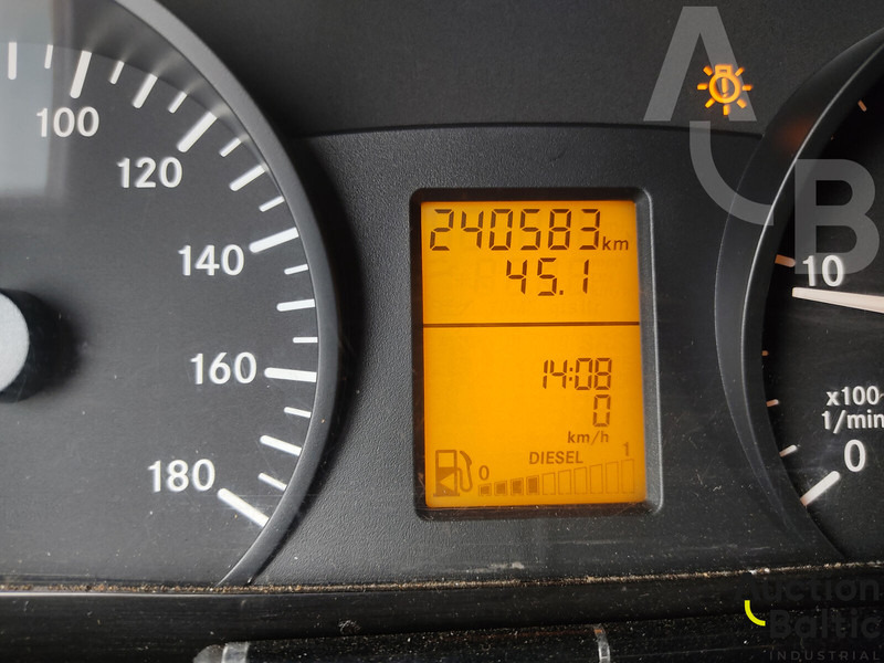 Leie Mercedes-Benz Sprinter 515 CDI Mercedes-Benz Sprinter 515 CDI: bilde 9 Leie Mercedes-Benz Sprinter 515 CDI Mercedes-Benz Sprinter 515 CDI: bilde 9