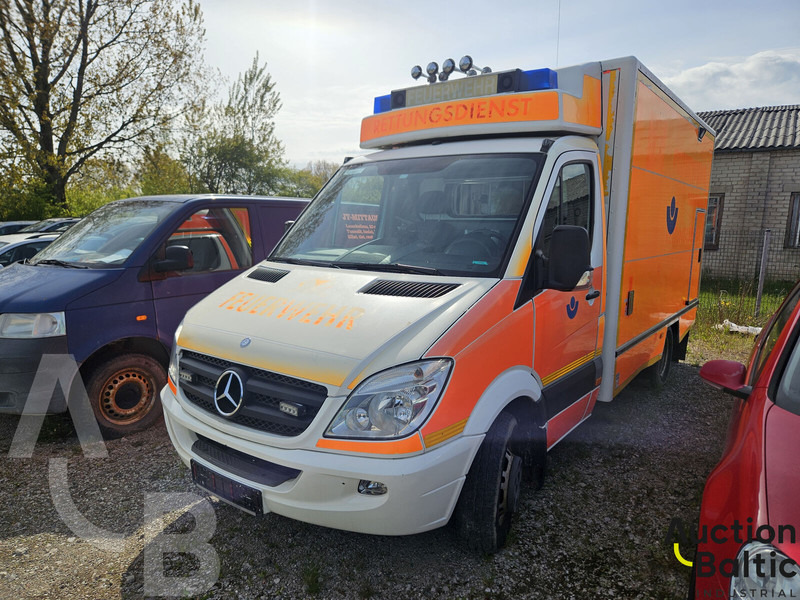 Mercedes-Benz Sprinter - Ambulanse: bilde 2 Mercedes-Benz Sprinter - Ambulanse: bilde 2