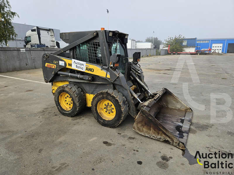 New Holland LS 160 - Kompaktlaster: bilde 1 New Holland LS 160 - Kompaktlaster: bilde 1
