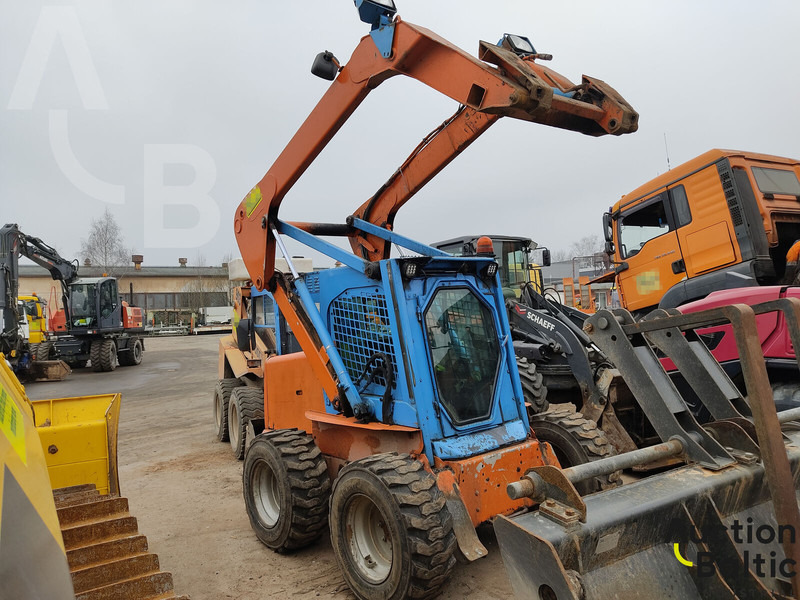New Holland LS 185 B - Kompaktlaster: bilde 1 New Holland LS 185 B - Kompaktlaster: bilde 1