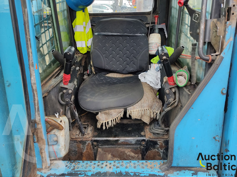 New Holland LS 185 B - Kompaktlaster: bilde 5 New Holland LS 185 B - Kompaktlaster: bilde 5