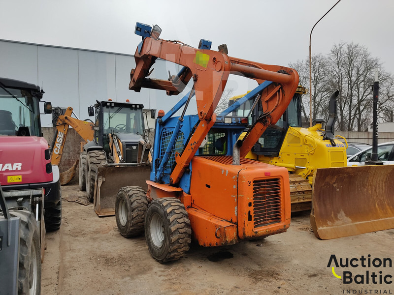 New Holland LS 185 B - Kompaktlaster: bilde 3 New Holland LS 185 B - Kompaktlaster: bilde 3