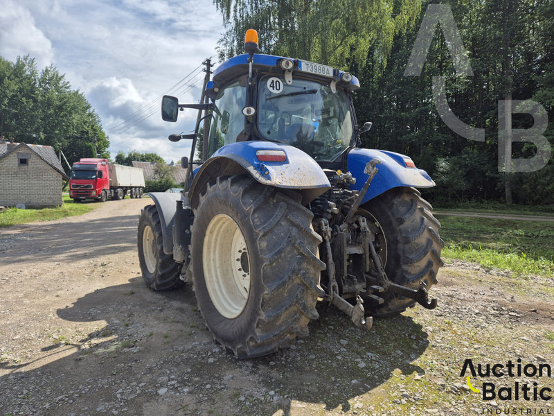 New Holland T 7.210 - Traktor: bilde 4 New Holland T 7.210 - Traktor: bilde 4