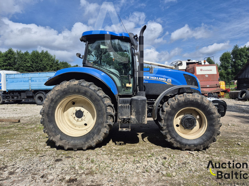 New Holland T 7.210 - Traktor: bilde 3 New Holland T 7.210 - Traktor: bilde 3