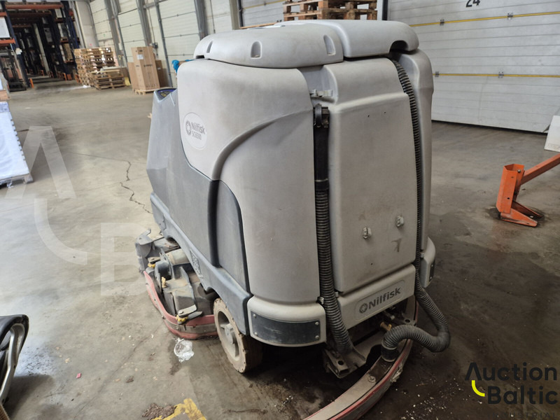 Nilfisk SC6500 - Feiebil: bilde 3 Nilfisk SC6500 - Feiebil: bilde 3