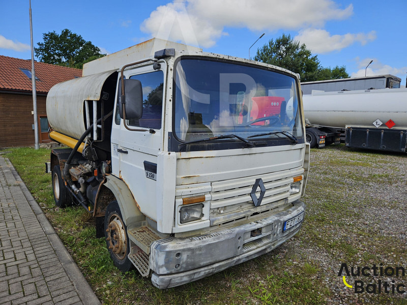 Renault Midliner S 150 - Tankbil: bilde 2 Renault Midliner S 150 - Tankbil: bilde 2