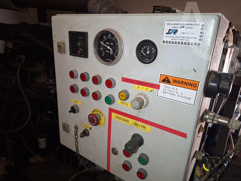 Renault Midlum 180.08 - Vakuum lastebil: bilde 5 Renault Midlum 180.08 - Vakuum lastebil: bilde 5