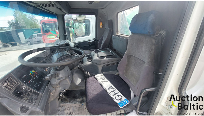 Scania P 94 GB - Betongbil: bilde 5 Scania P 94 GB - Betongbil: bilde 5