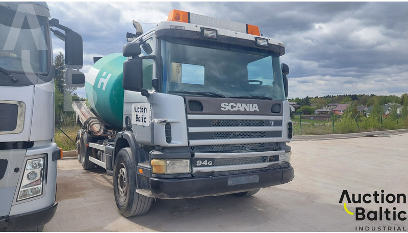 Scania P 94 GB - Betongbil: bilde 2 Scania P 94 GB - Betongbil: bilde 2