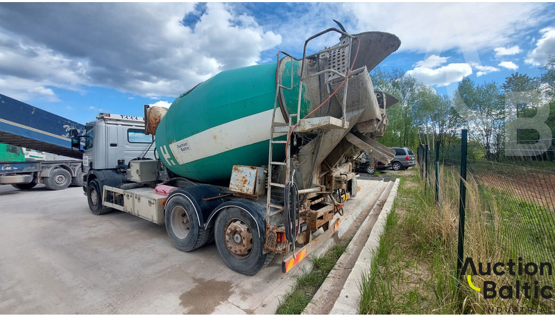 Scania P 94 GB - Betongbil: bilde 4 Scania P 94 GB - Betongbil: bilde 4