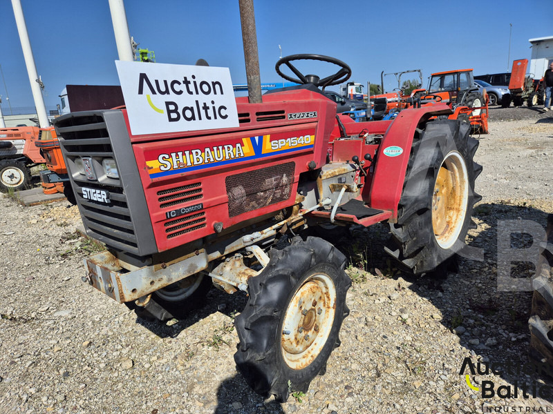 Shibaura SP1540 - Traktor: bilde 1 Shibaura SP1540 - Traktor: bilde 1