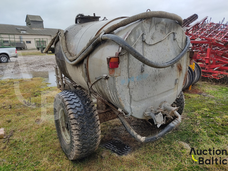 Trailer - tank (Priekaba - cisterna) - Tipphenger: bilde 4 Trailer - tank (Priekaba - cisterna) - Tipphenger: bilde 4