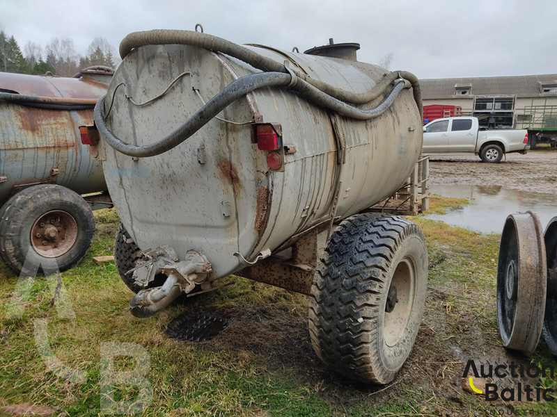 Trailer - tank (Priekaba - cisterna) - Tipphenger: bilde 3 Trailer - tank (Priekaba - cisterna) - Tipphenger: bilde 3
