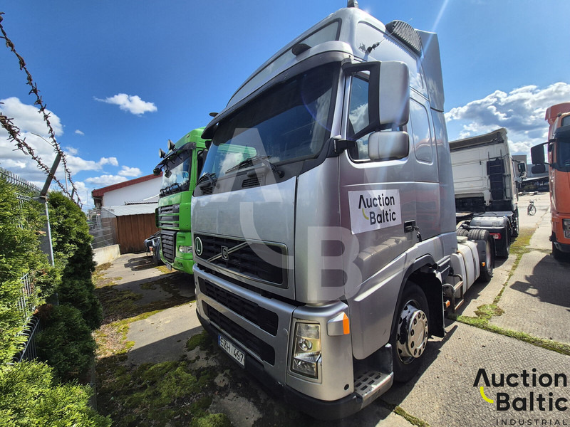 Volvo FH12 - Trekkvogn: bilde 1 Volvo FH12 - Trekkvogn: bilde 1