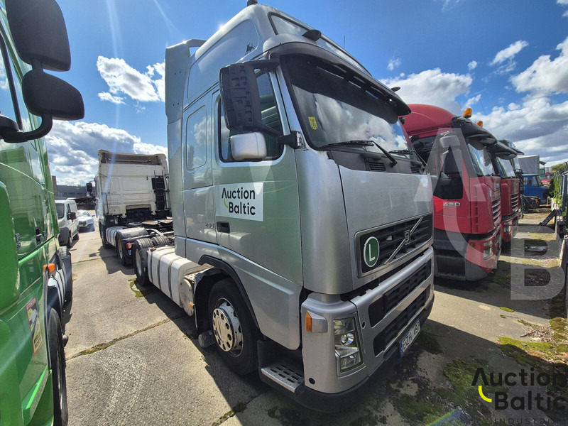 Volvo FH12 - Trekkvogn: bilde 2 Volvo FH12 - Trekkvogn: bilde 2