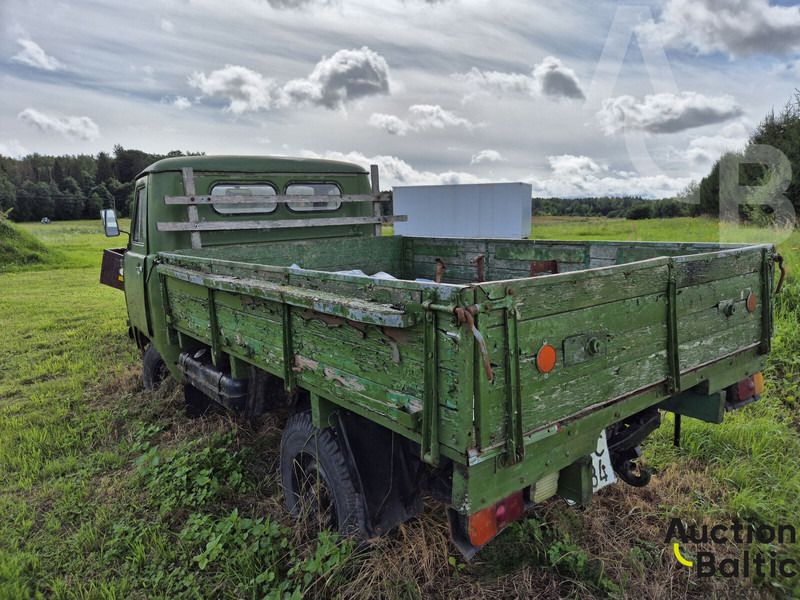 UAZ UAZ 452 - Varebil med plan: bilde 3 UAZ UAZ 452 - Varebil med plan: bilde 3