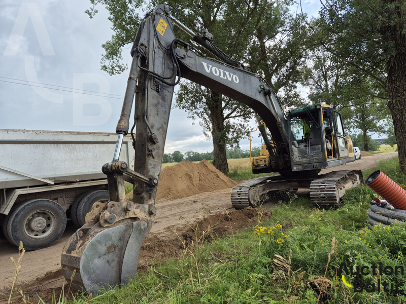 Volvo EC 210 C L - Beltegraver: bilde 2 Volvo EC 210 C L - Beltegraver: bilde 2