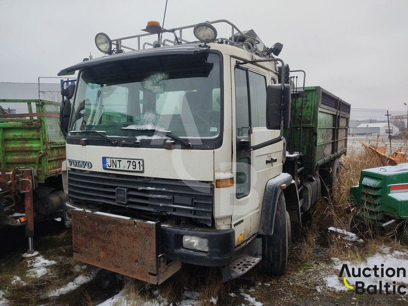 Volvo FL618 - Tippbil, Kranbil: bilde 1 Volvo FL618 - Tippbil, Kranbil: bilde 1
